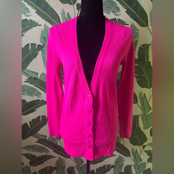 Forever 21 Neon Fuchsia Button-Up Cardigan Sweater M - Picture 1 of 6